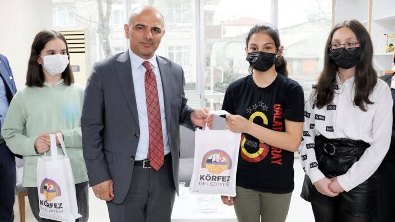 Başkan Söğüt, “En güzel alışkanlığınız kitap okumak olsun”