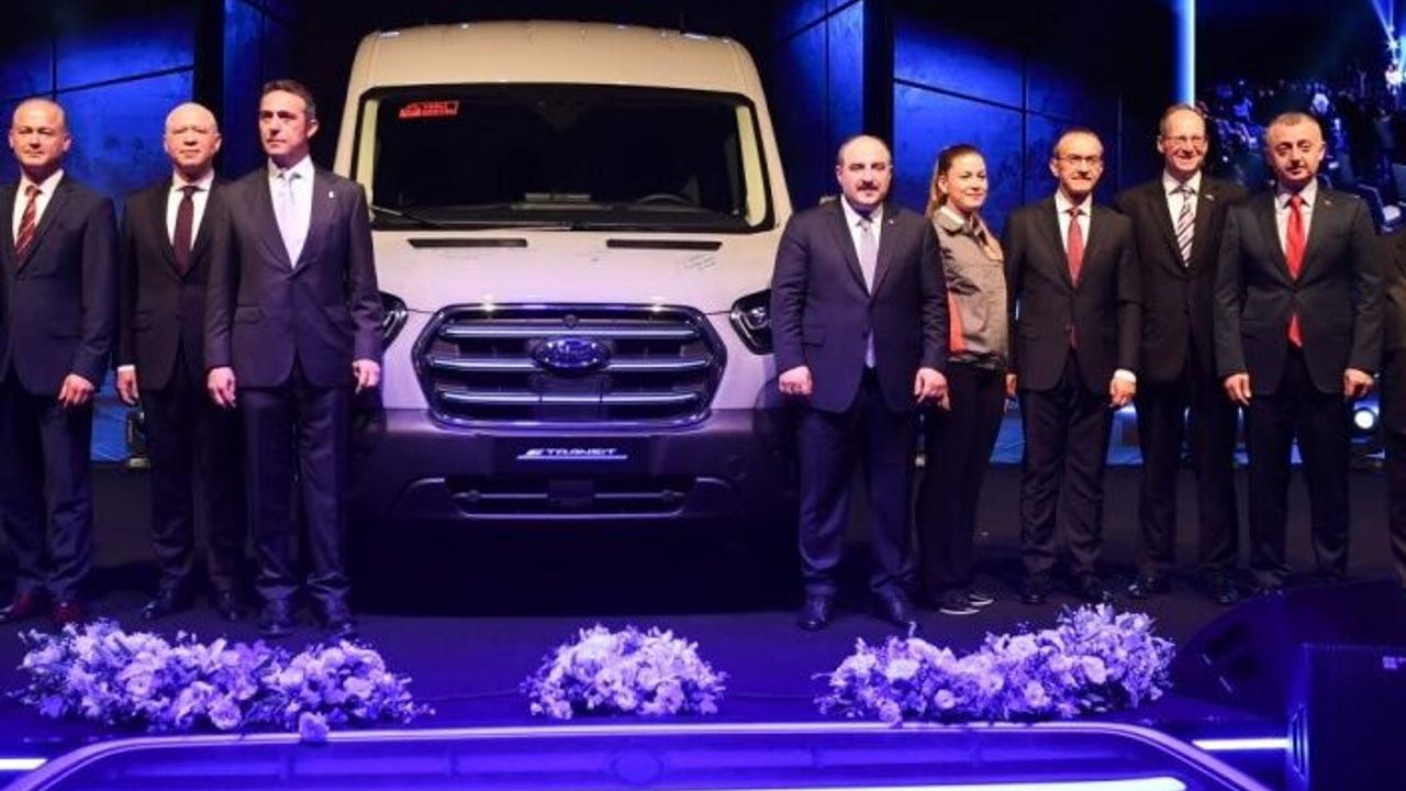 E-Transit Elektrikli Araç Sayın Bakanımızın Teşrifleriyle Hattan İndirildi