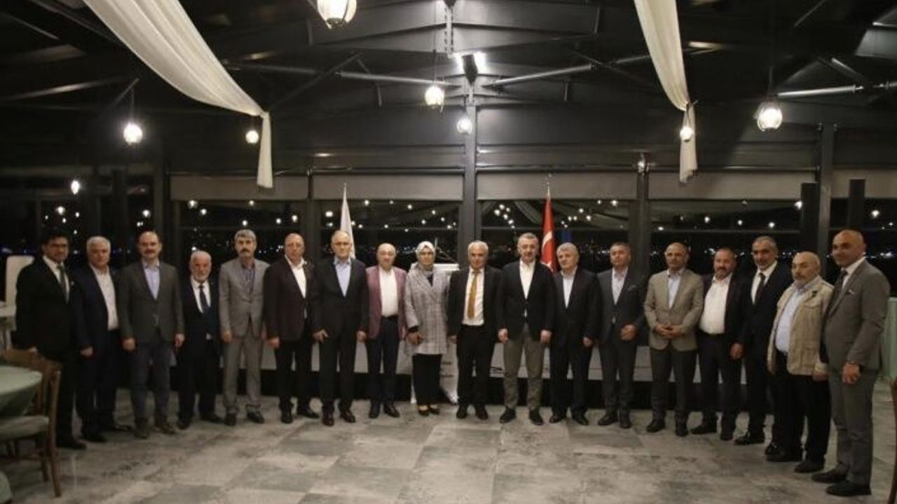 KOCAELİ GÜMÜŞHANELİLER VAKFI İFTARDA BULUŞTU