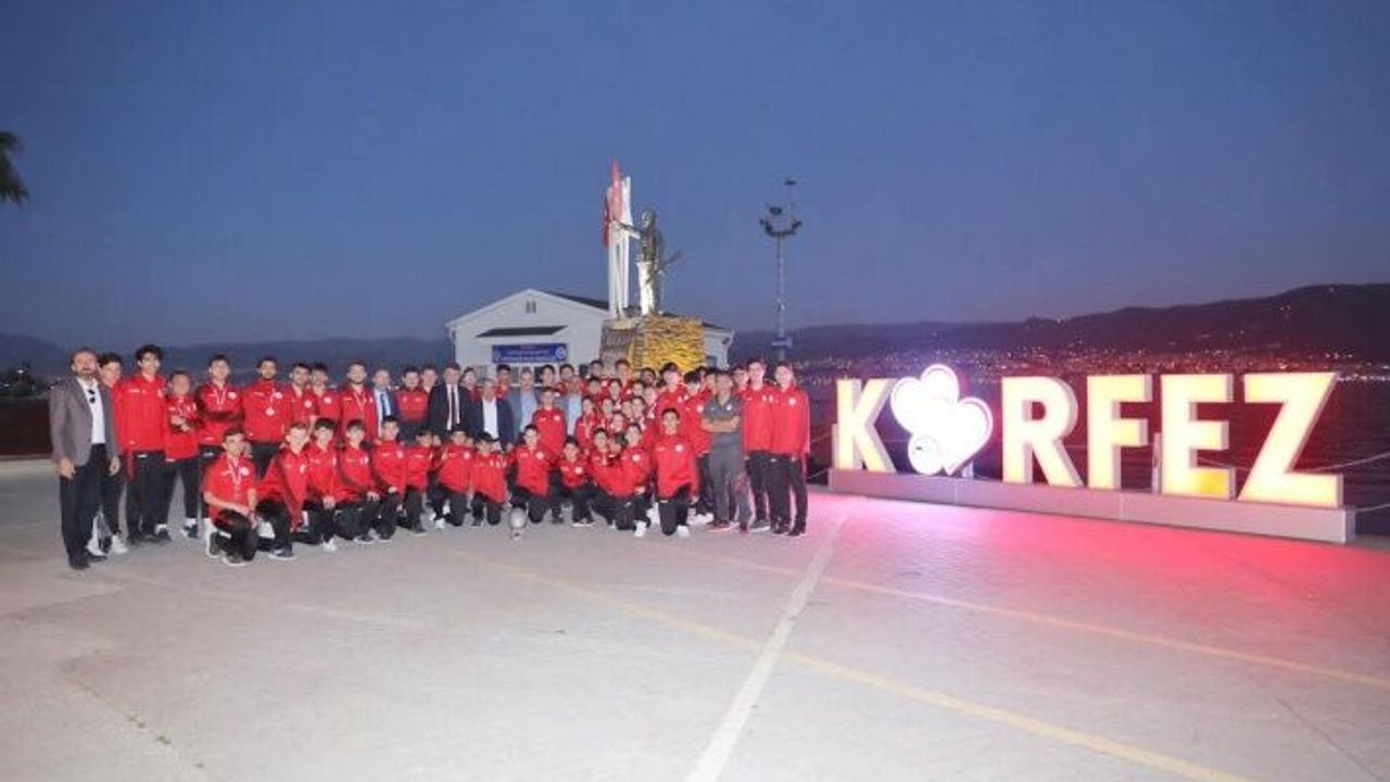 Başkan Söğüt, “Aldığınız her başarı bizleri gururlandırıyor”