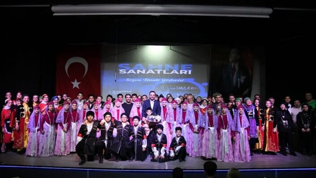 Başiskele Belediyesi Sahne Sanatları Topluluğundan Muhteşem Final