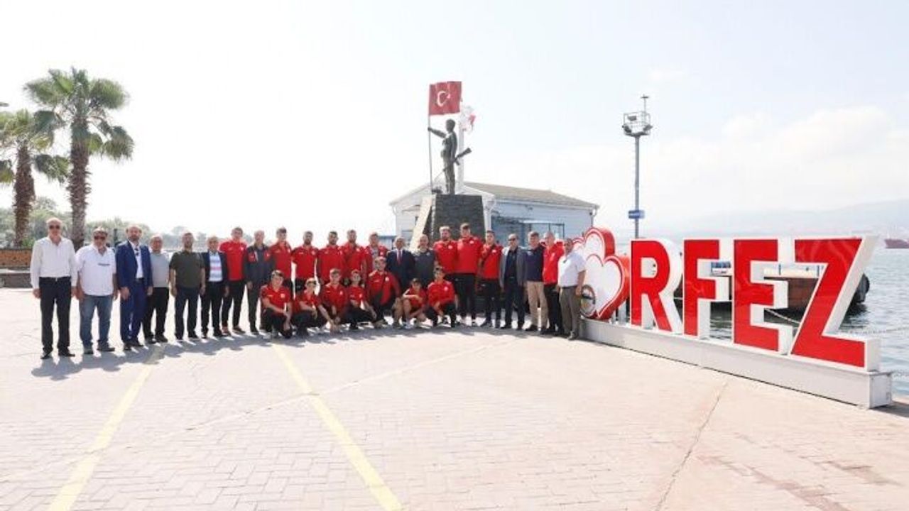 Körfezli pehlivanlar Kırkpınar’a uğurlandı