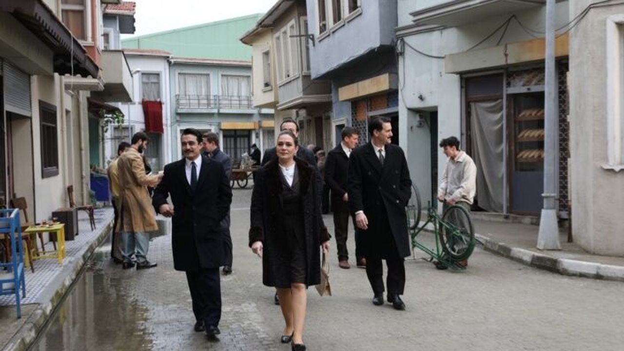 Leyla Hanım ilk fragmanıyla heyecan yarattı