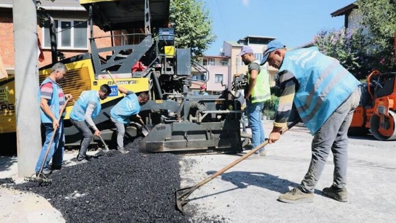 Yeniyalı Mahallesinde sıra üst yapıda
