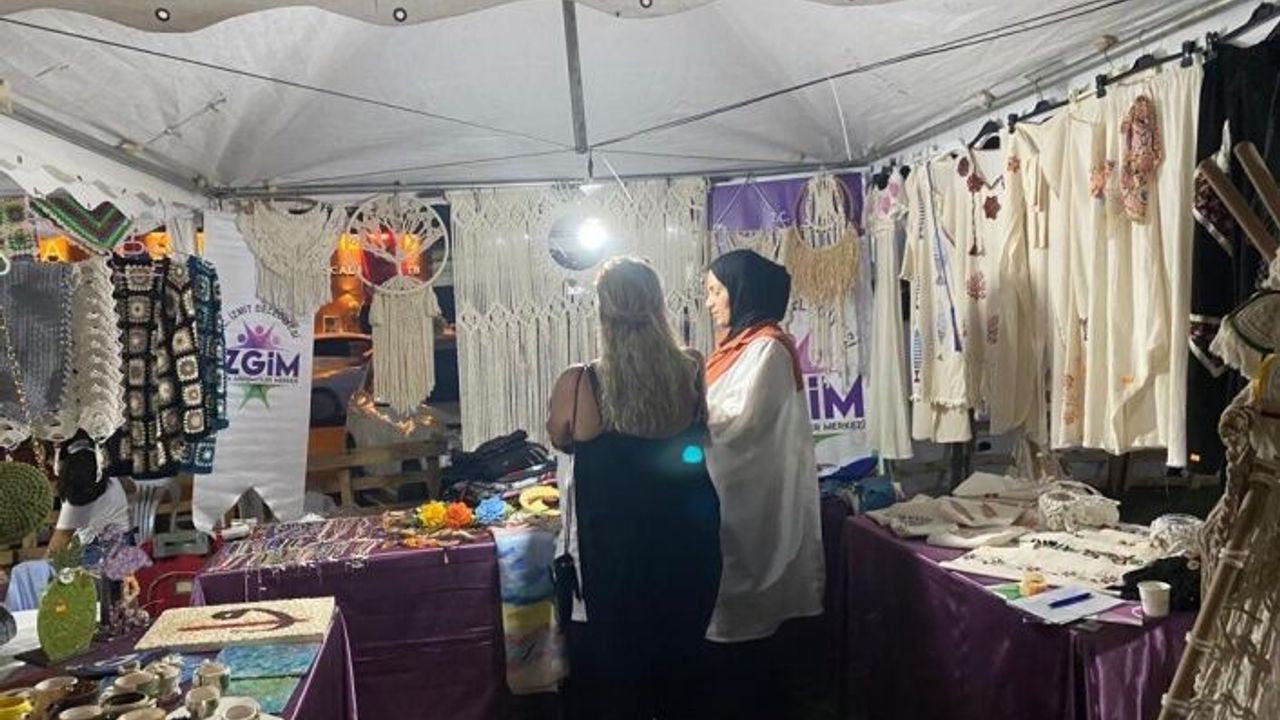 İZGİM’li kadınlar ‘Sanatfest Üreten Anneler ve Çocuk Yaz Panayırı’nda