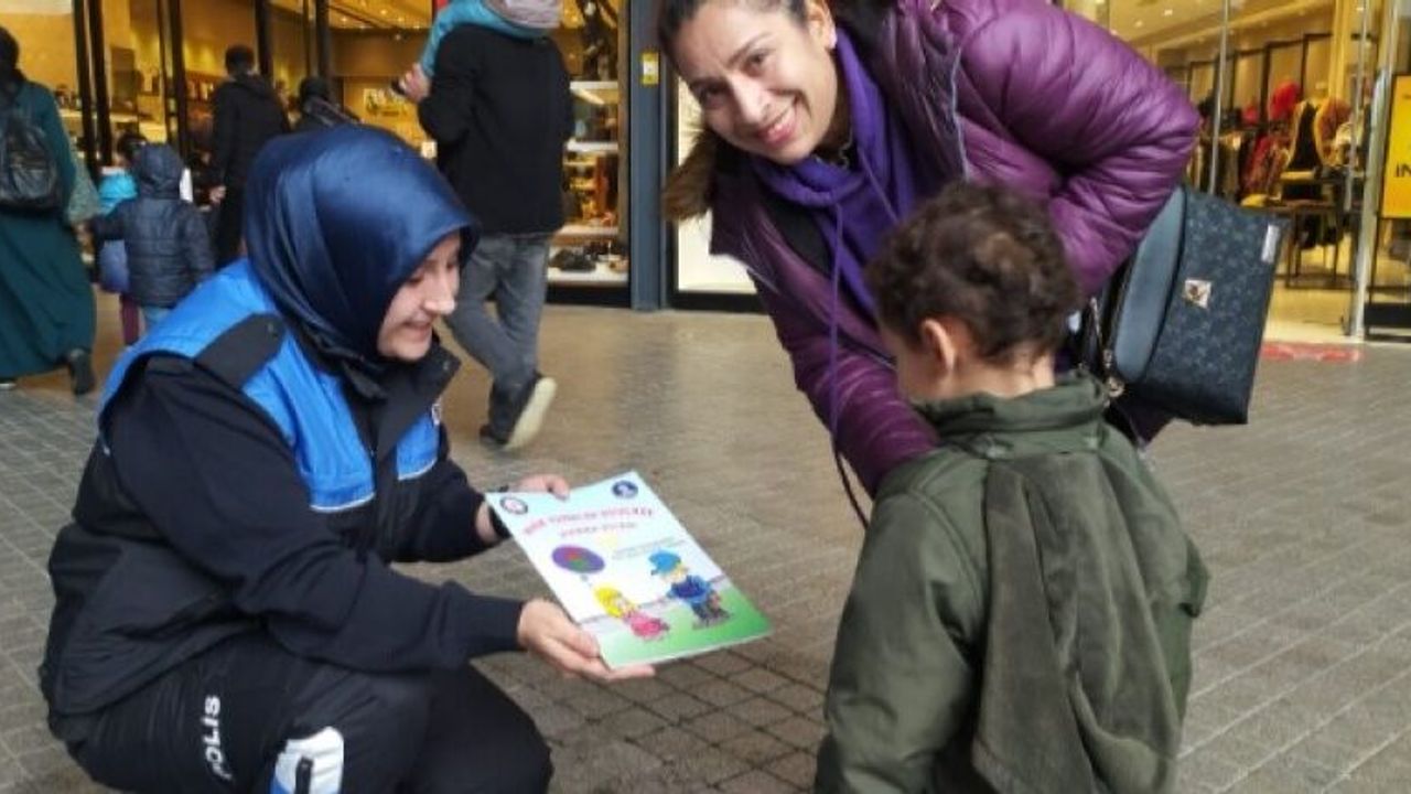 UYUMA ve KADES Uygulamaları hakkında vatandaşımıza bilgilendiriliyor