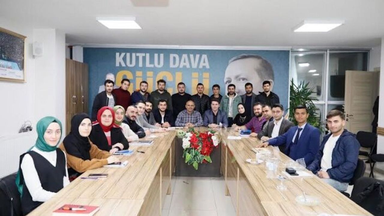 Başkan Söğüt, “Teşkilatlarımızla tek yüreğiz”