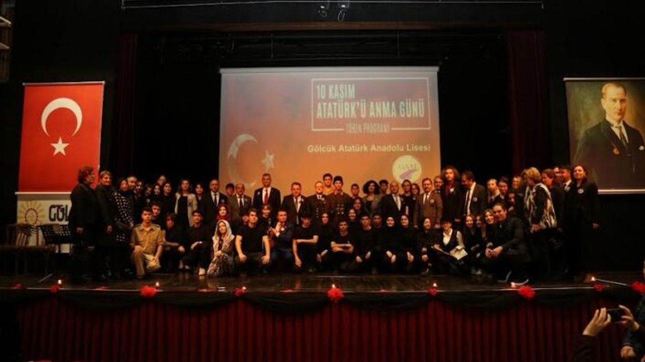 GAZİ MUSTAFA KEMAL ATATÜRK GÖLCÜK’TE TÖRENLE ANILDI