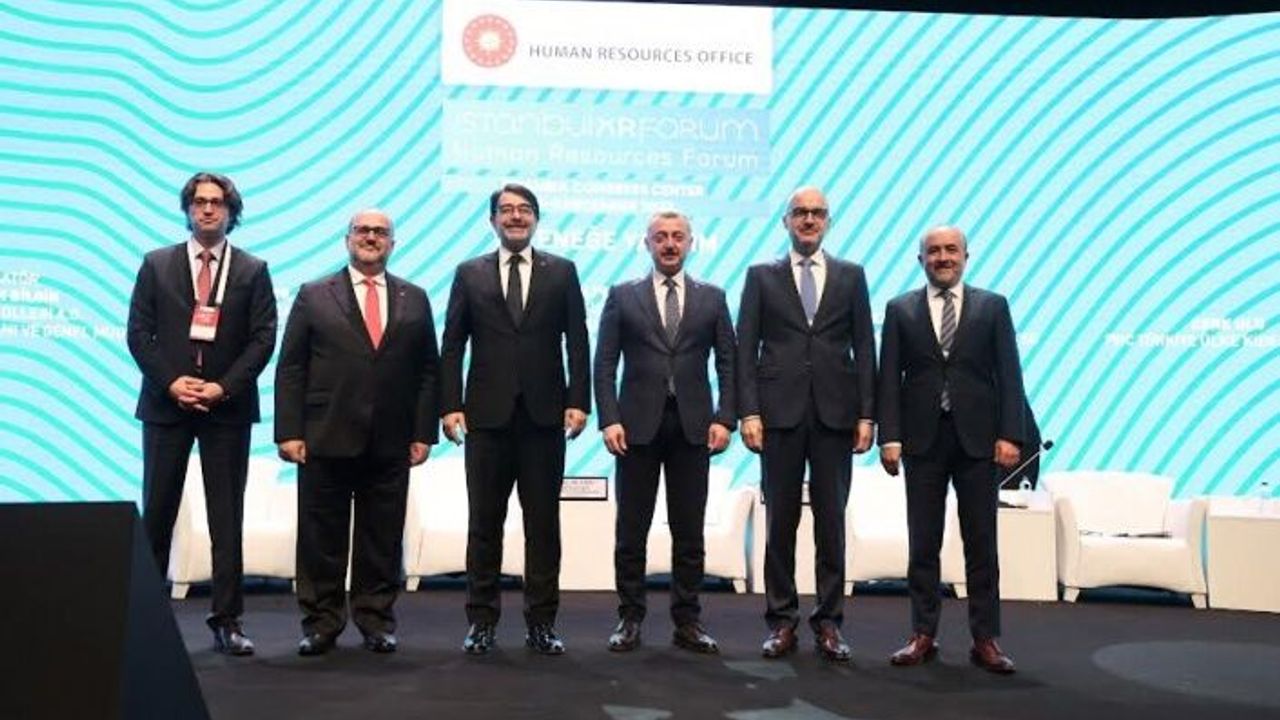 Başkan Büyükakın: İnsan kaynağınız yetişmemişse dünya ile rekabet edemezsiniz