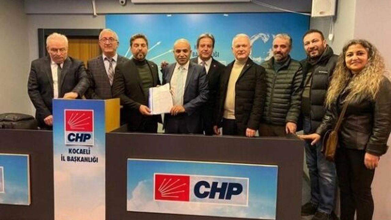 CHP Körfez İlçe Başkanı Bülent Yıldız İstifa Etti.