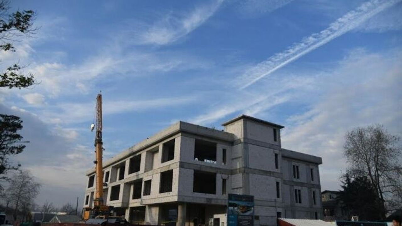 Türkiye Yüzyılı Gençlik Merkezi Yükleniyor