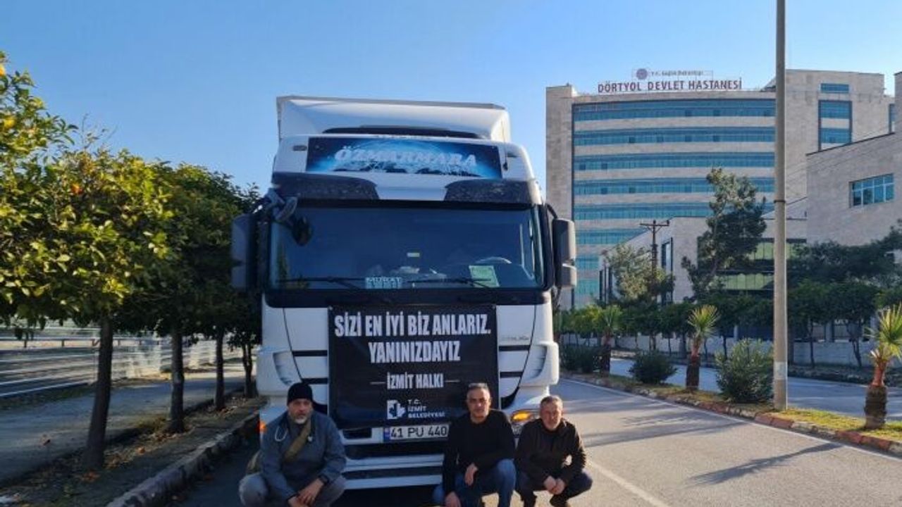 İzmit Belediyesi yardım tırları Hatay Dörtyol’da 