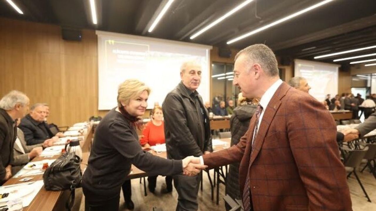 Başkan Büyükakın: En önemli gündemimiz deprem