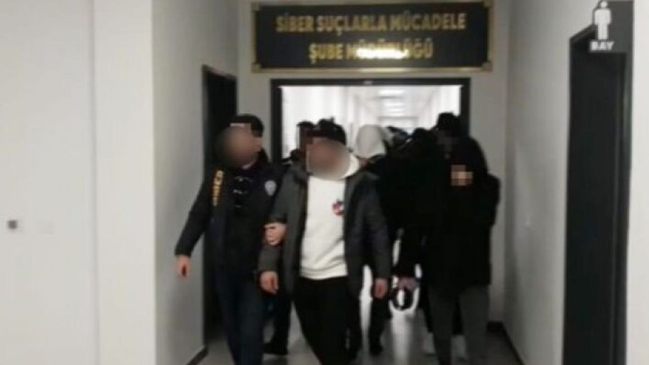 Oto yedek parçası satışı yapacağı vaadiyle