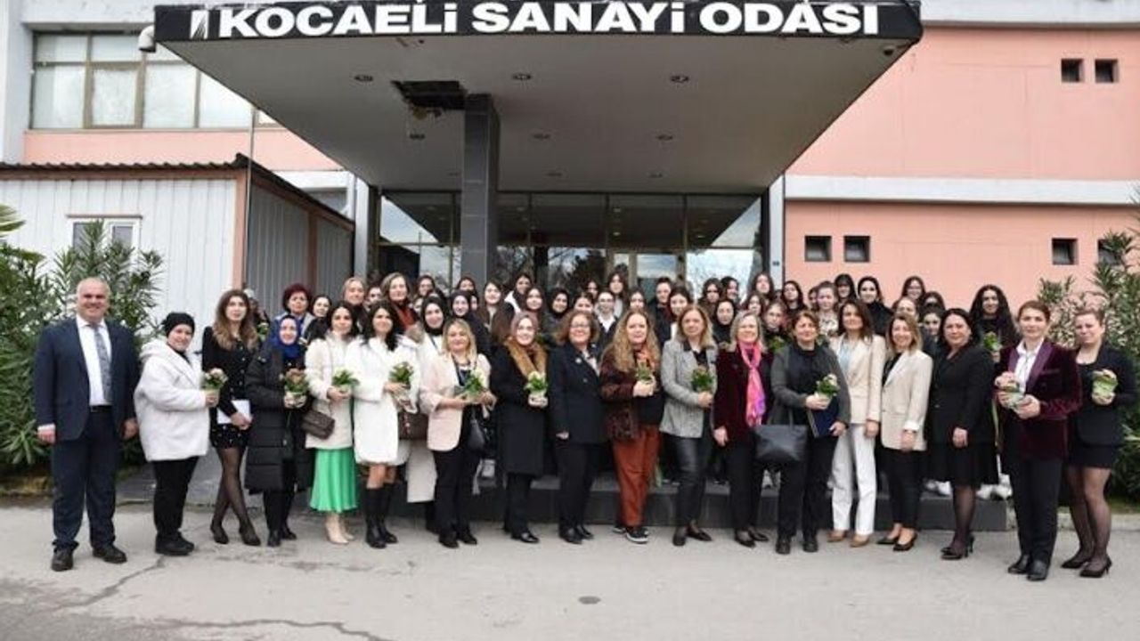 TOBB Kocaeli Kadın Girişimciler’den ‘deprem’ temalı Kadınlar Günü paneli