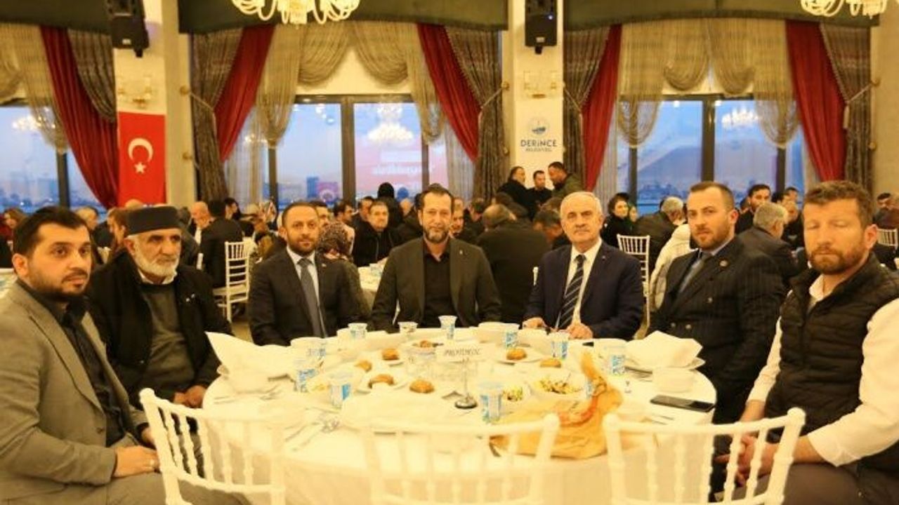 Derince'de Cumhur İttifakı STK İftarı’na Yoğun İlgi