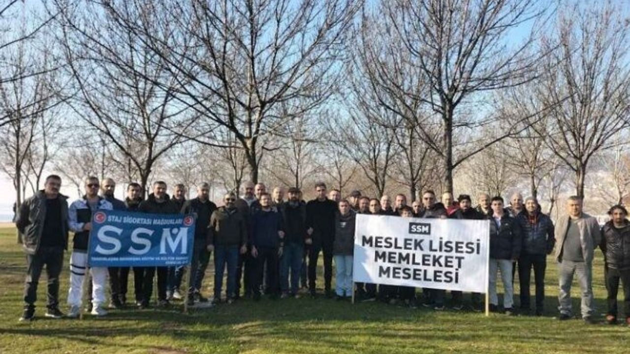(EYT) düzenlemesinin revize edilmesini isteyen mağdurların, dernek hamlesi