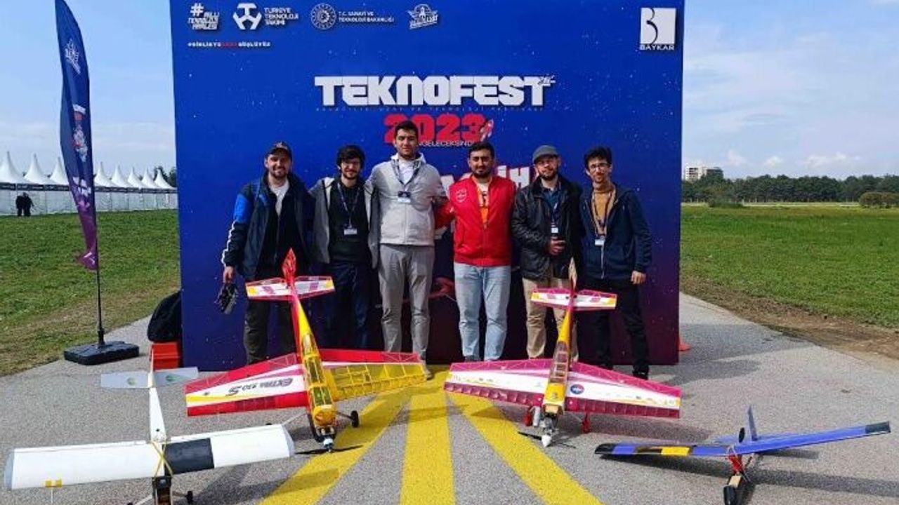 Teknofest’te, CİCİ KUŞ RC Takımı’ndan büyük başarı