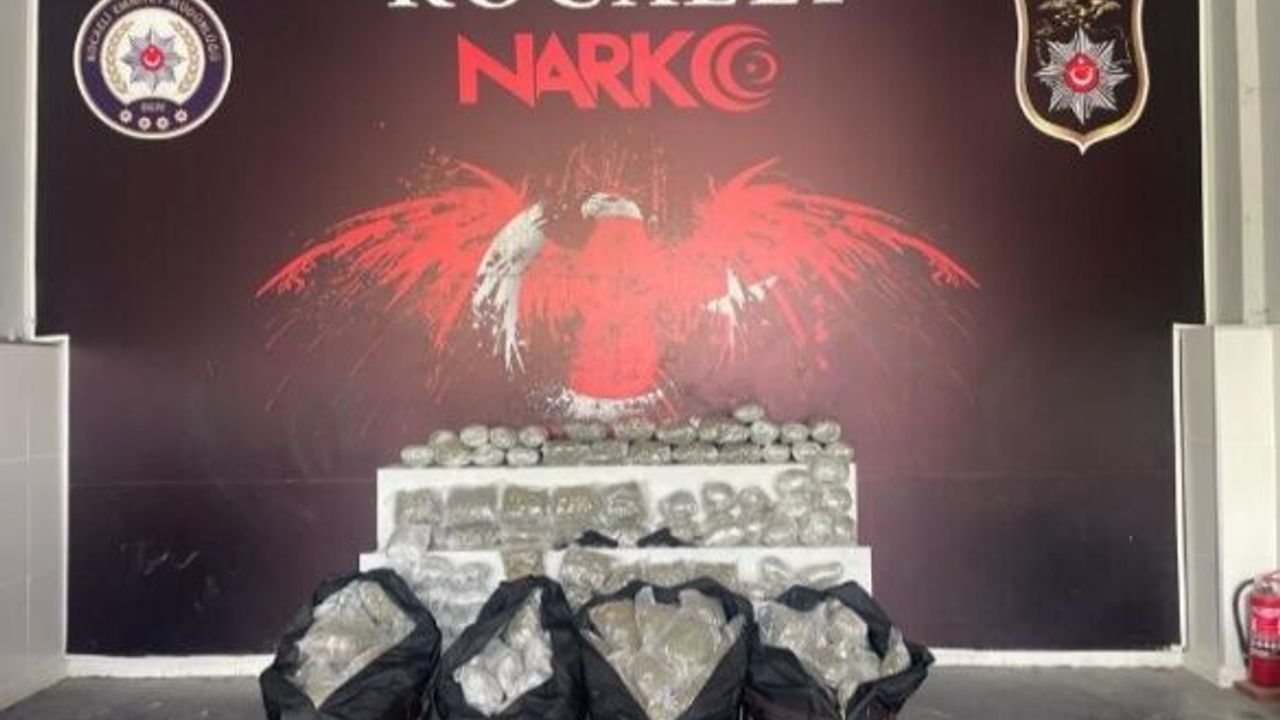 119 kg esrar maddesi ile 2 adet ruhsatsız tabanca ele geçirili