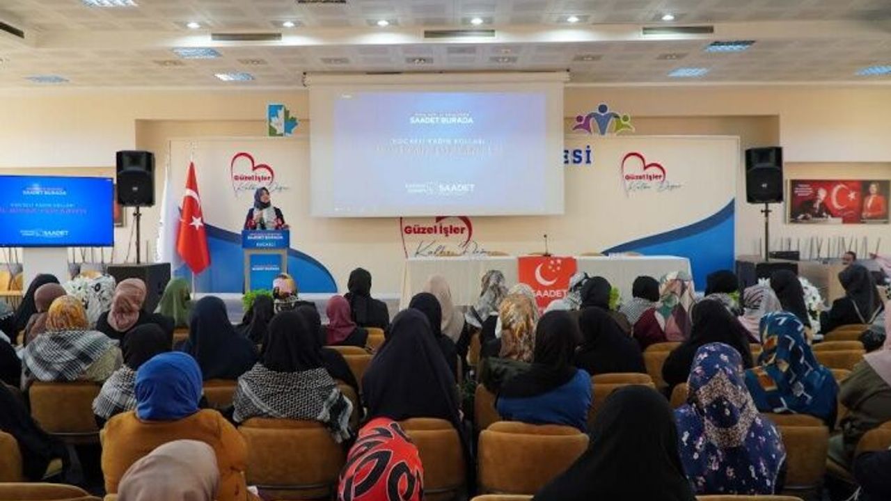 Saadet Partisi, Kocaeli Kadın Kolları Filistin Gündemli İl Divan Toplantısı