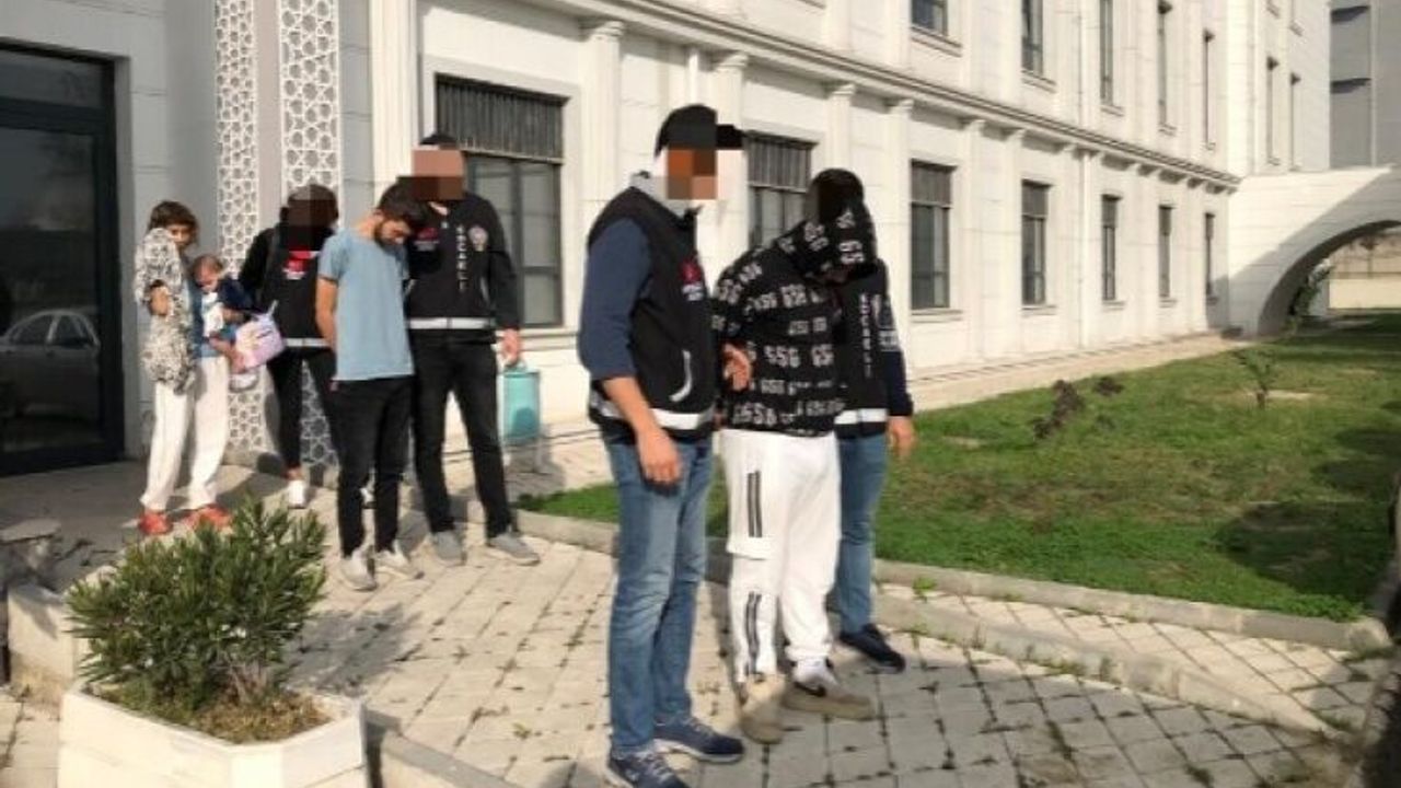 Evden Hırsızlık (76.000 TL değerinde ziynet eşyası) çalındı.