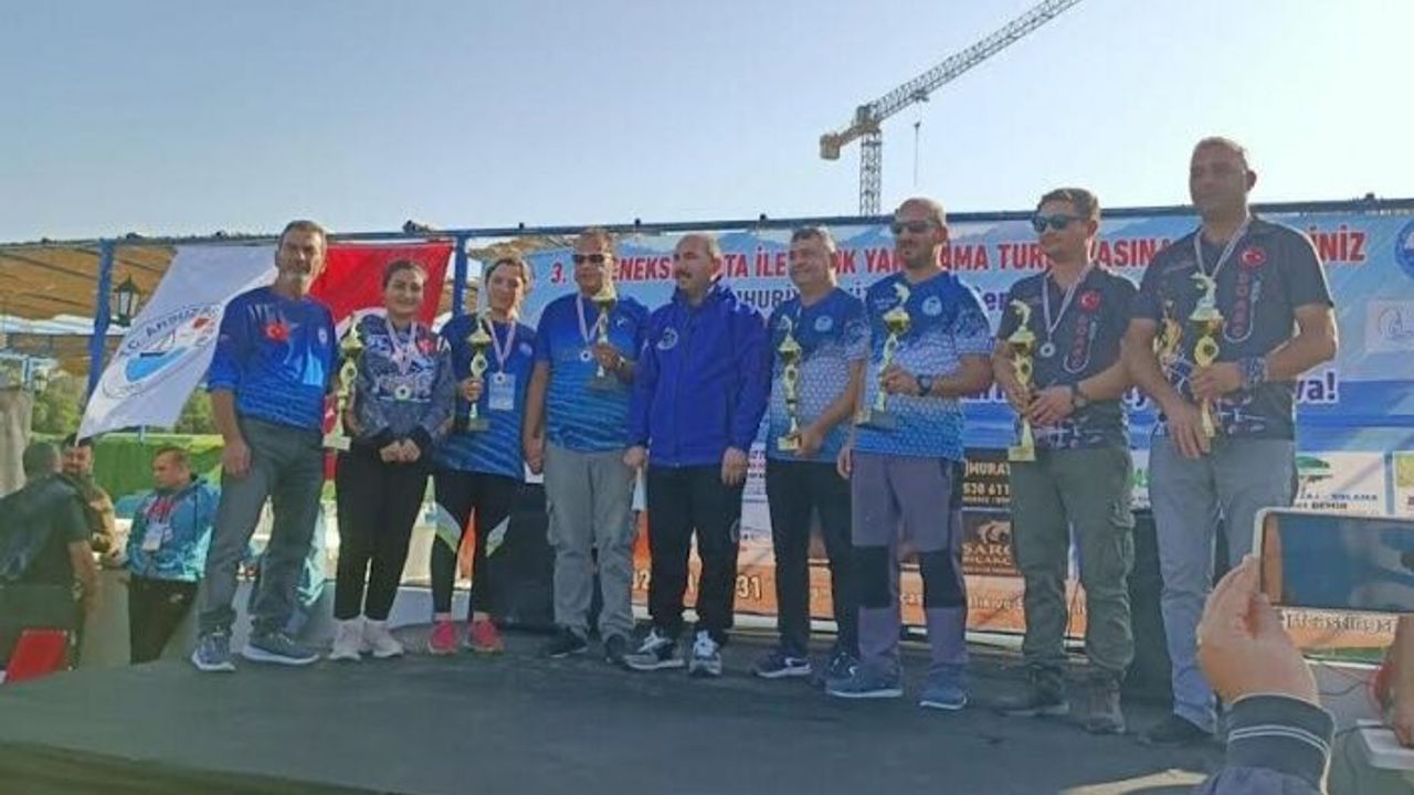 KOCAELİLİ BALIKÇILARDAN, İSKENDERUN’DA BÜYÜK BAŞARI