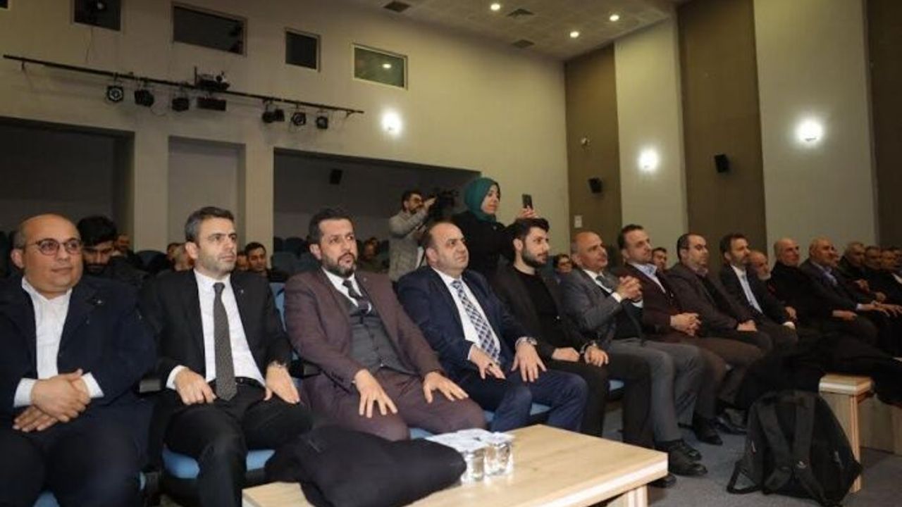 Nedim Şener, “Ortadoğu’da haritalar değişmeden saldırılar durmayacak”