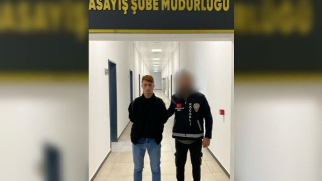 Hırsızlık, Resmî Belgede Sahtecilik, Suçundan Aranan Şahıs Yakalandı