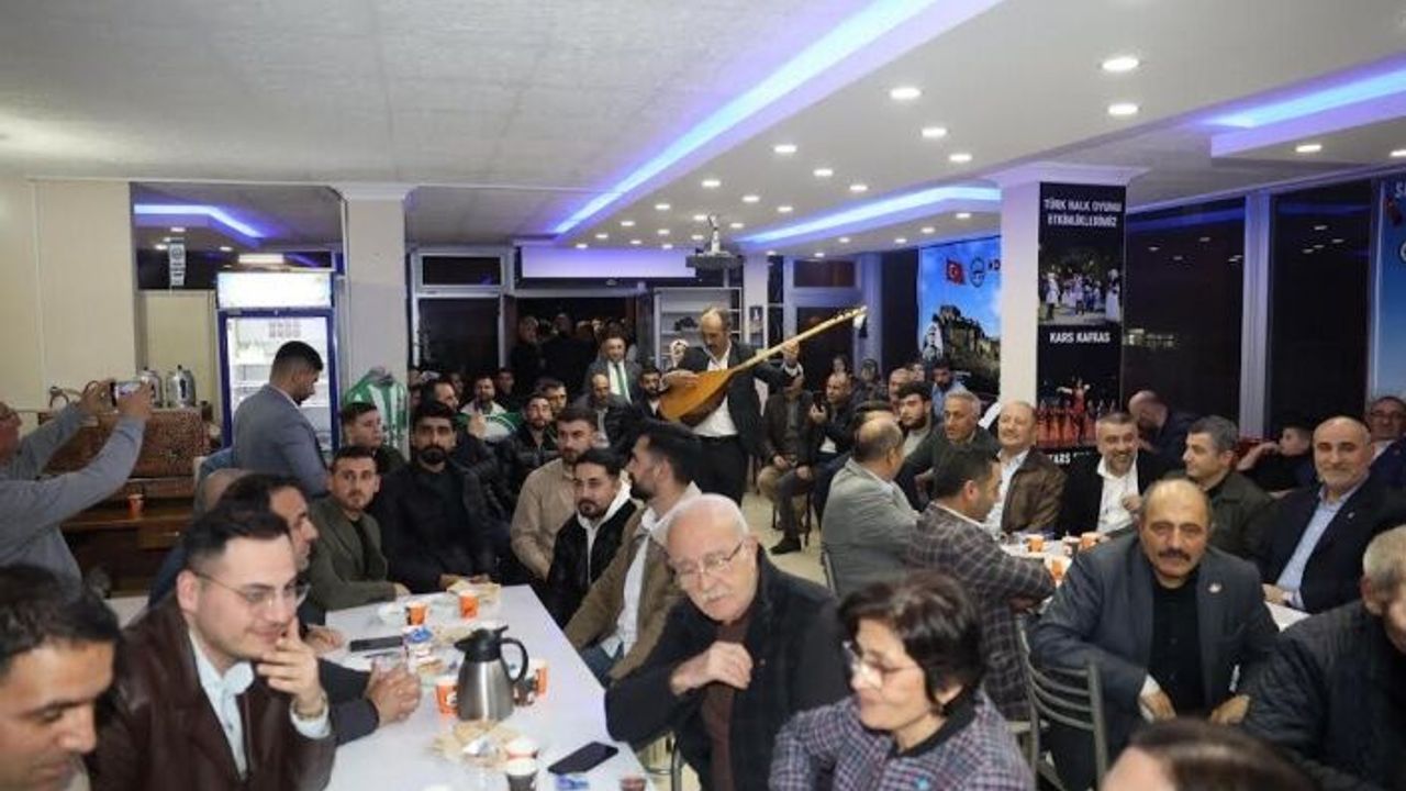 Başkan Söğüt, “Aşıklarımız sazlarına, biz de Körfez’e sevdalıyız”