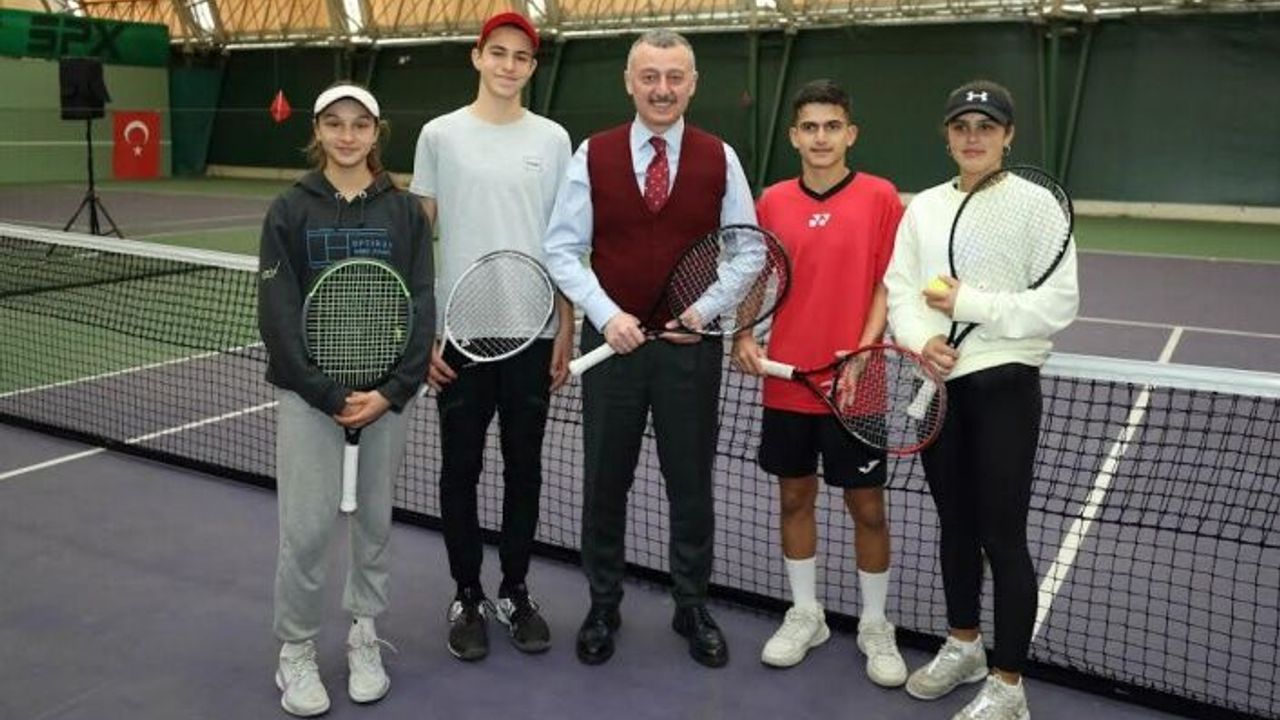 Kocaeli Büyükşehir’den, dünya standartlarında tenis merkezi