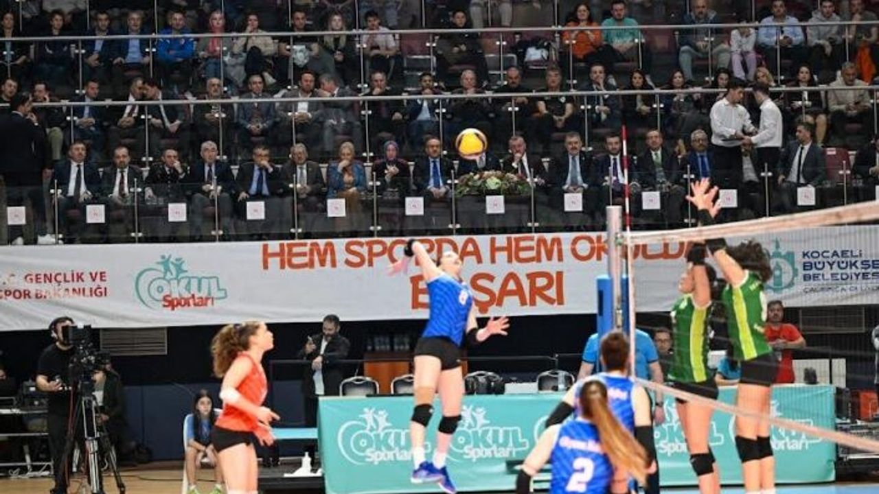 Liselerarası Voleybol Türkiye Şampiyonası, İlimizde Gerçekleştirildi
