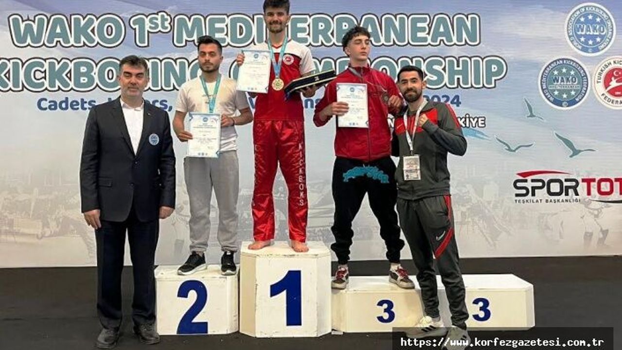 Burak Güneş, 1. Akdeniz Kick Boks Şampiyonu oldu