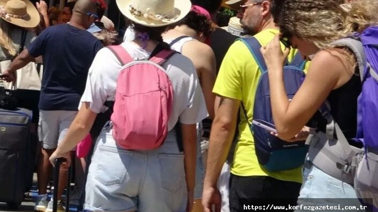 Yunanistan'ın Rodos adasına, kapıda vize uygulaması yeniden başla