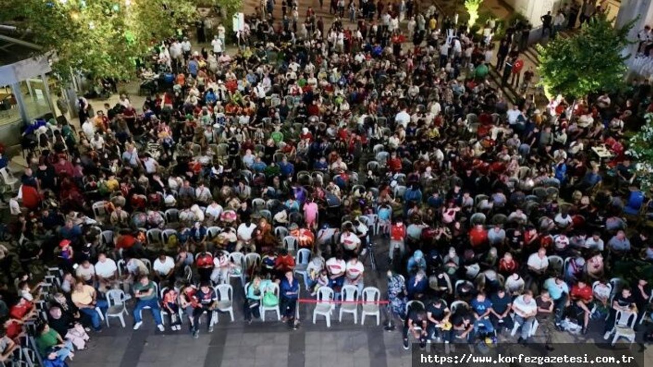 Altın Kiraz Kültür ve Sanat Festivali'nde Müzik Ziyafeti