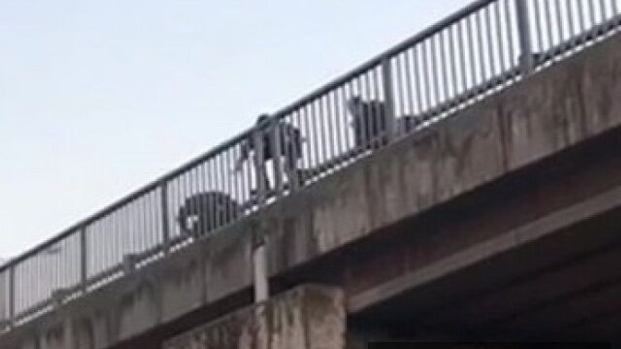 Körfez’de Köprüde İntihar Teşebbüsü