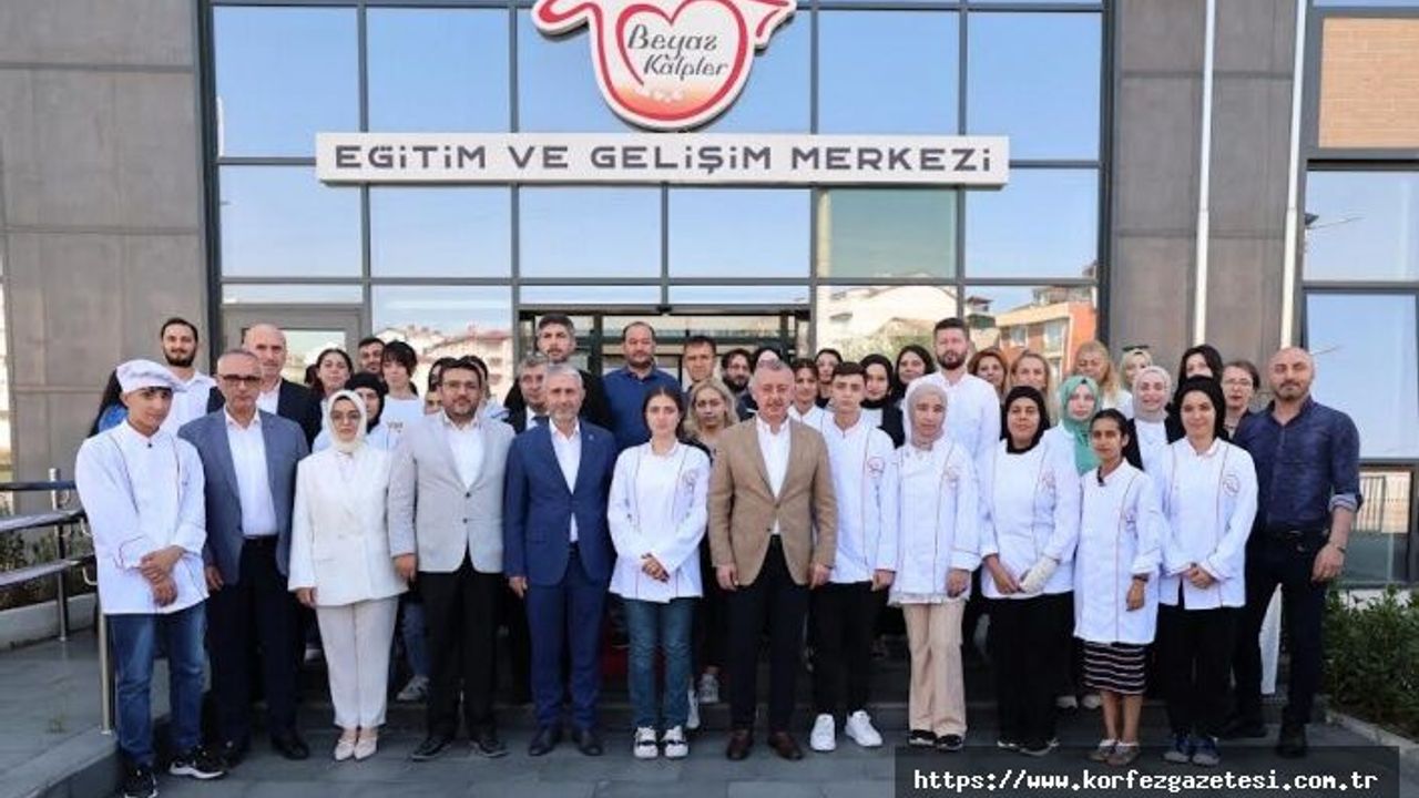 Başkan Büyükakın: "Gençlerimizin Geleceğine, Yön Vermeye Devam Edeceğiz"