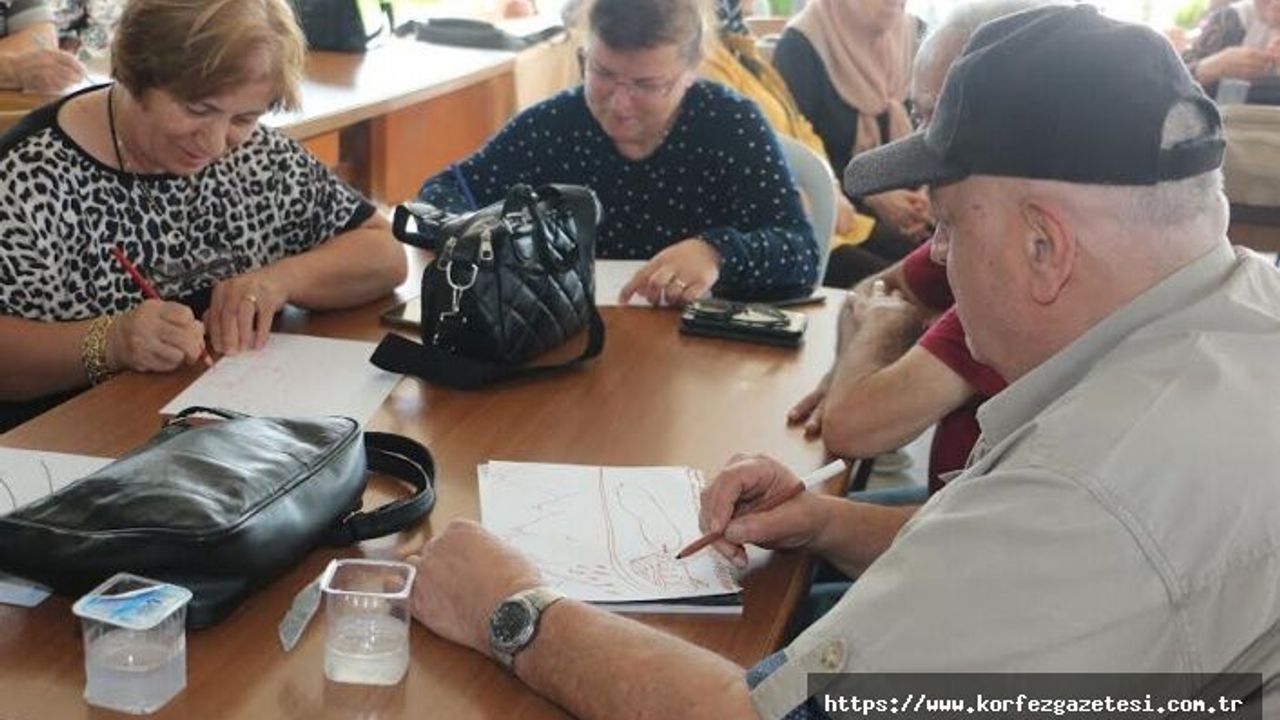 Körfez Belediyesi'nde, 'Aktif ve Mutlu Yaş Alma' Semineri Düzenlendi