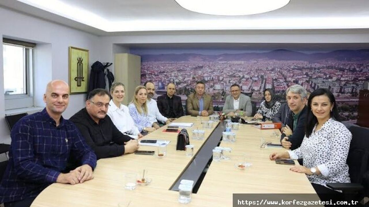 Derince Belediye Başkanı, Av. Sertif Gökçe, Telekom Yetkilileri ile Toplantı Düzenledi