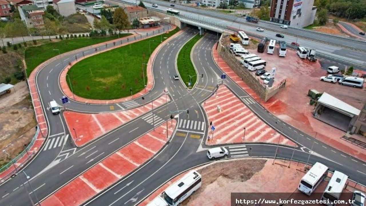 KOCAELİ BÜYÜKŞEHİR BELEDİYESİ, DERİNCE-KÖRFEZ D-100 ALTI KAVŞAK VE YOLLARINI HİZMETE AÇTI