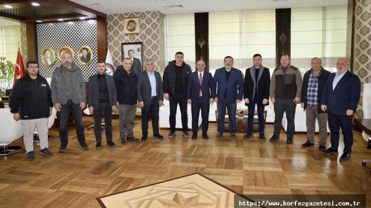 Körfez Belediye Başkanı, Şener Söğüt, Muhtarlarla, Bir Araya Geldi