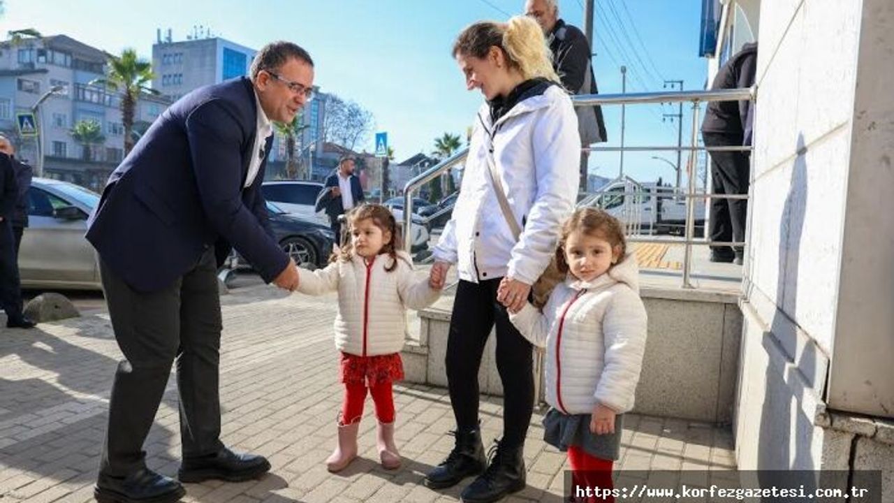 Derince Belediye Başkanı Av. Sertif Gökçe, Esnaf ve Halk Buluşmalarını Sürdürüyor