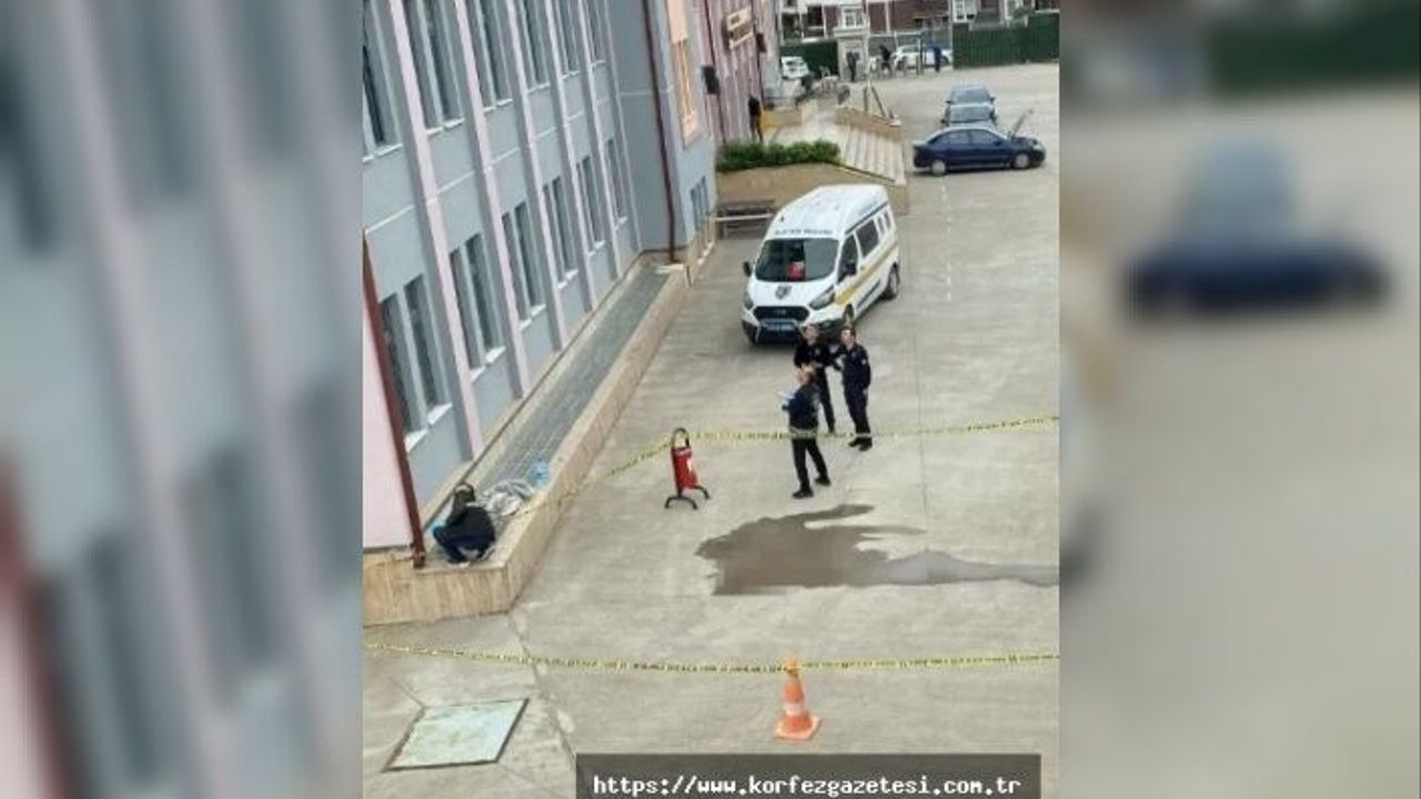 GÖLCÜK'TE DRAMATİK OLAY! GENÇ KIZ 4. KATTAN DÜŞTÜ