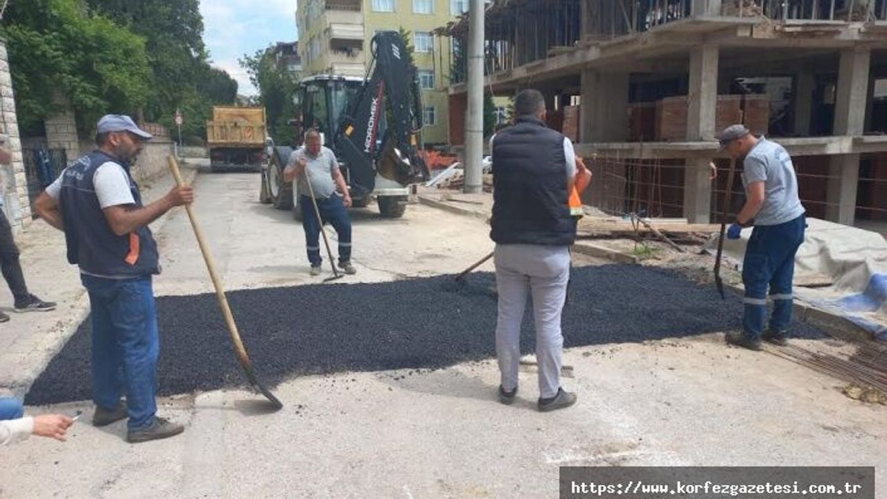 Körfez Belediyesi Yol Bakım ve Onarım Çalışmalarına Devam Ediyor