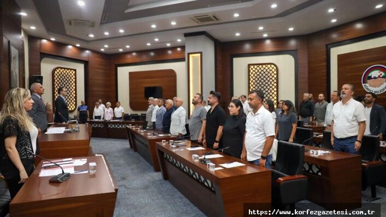 Körfez Meclisi’nden Dergideki Karikatüre Tepki