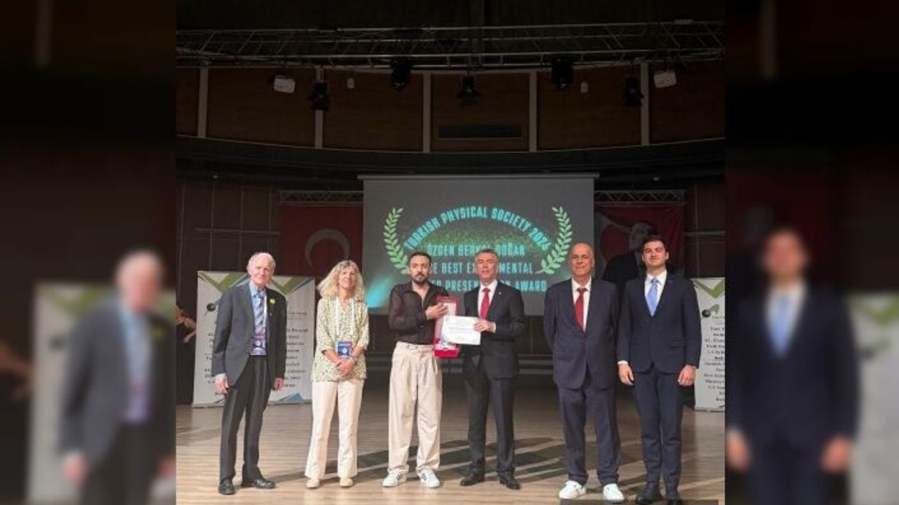 GTÜ’lü Öğrenciye Türk Fizik Derneği’nden Prestijli Ödül