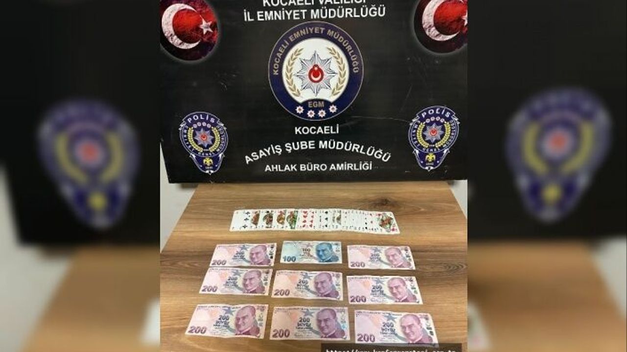 İzmit’te Dernek Binasında Kumar Operasyonu