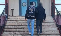 İzmit’te Dolandırıcılıktan Aranan Şahıs Yakalandı