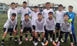 Körfez Gençlerbirliği U13 Lige Galibiyetle Başladı