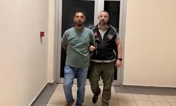 İzmit’te Dolandırıcılık Suçundan Aranan Şahıs Yakalandı