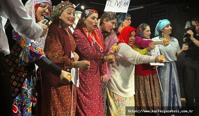 KOCAELİ BÖLGE TİYATROSU'NDA YENİ OYUN: TELEVİZYON CUMHURİYETİ